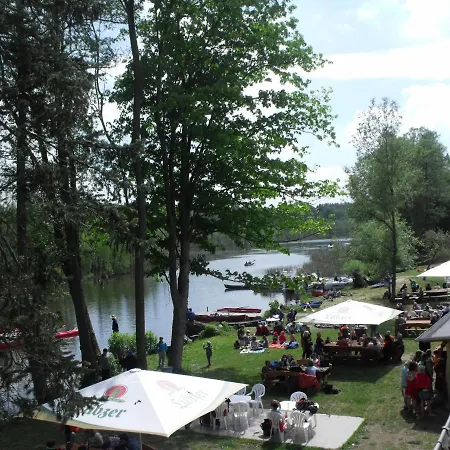 Semesteranläggning (resort) & Fleether Muehle Mirow